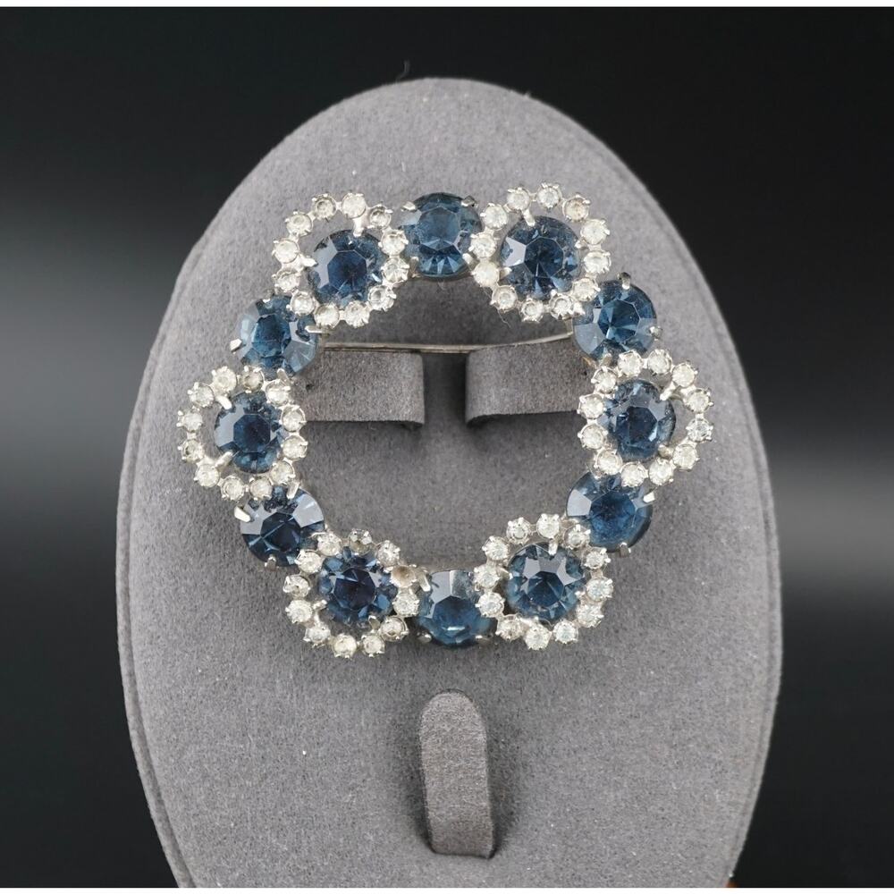 Vintage Old Hollywood Wreath 2 in Brooch Blue Rhinestone‎ Crystal Silver Tone